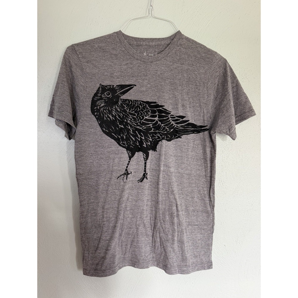 Hearth Harrow soft heather gray t-shirt detailed black linocut graphic crow S